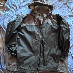Men’s Columbia wind breaker